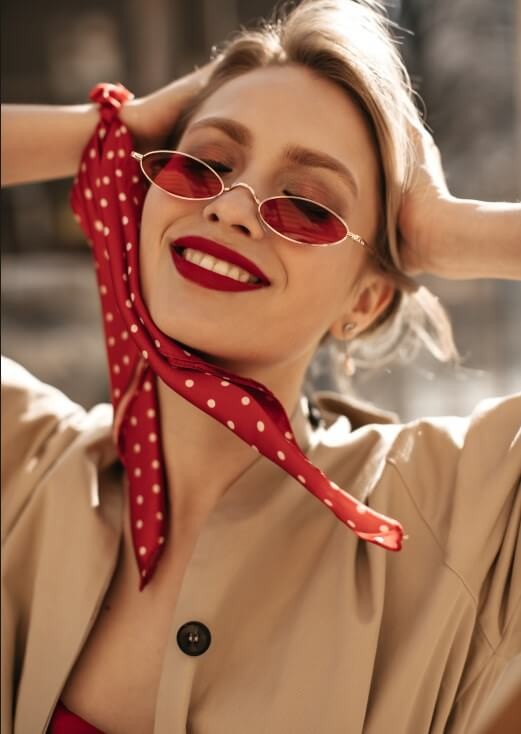 2024'ün En Trend Kadın Güneş Gözlükleri Modelleri: Stil ve Koruma Bir Arada