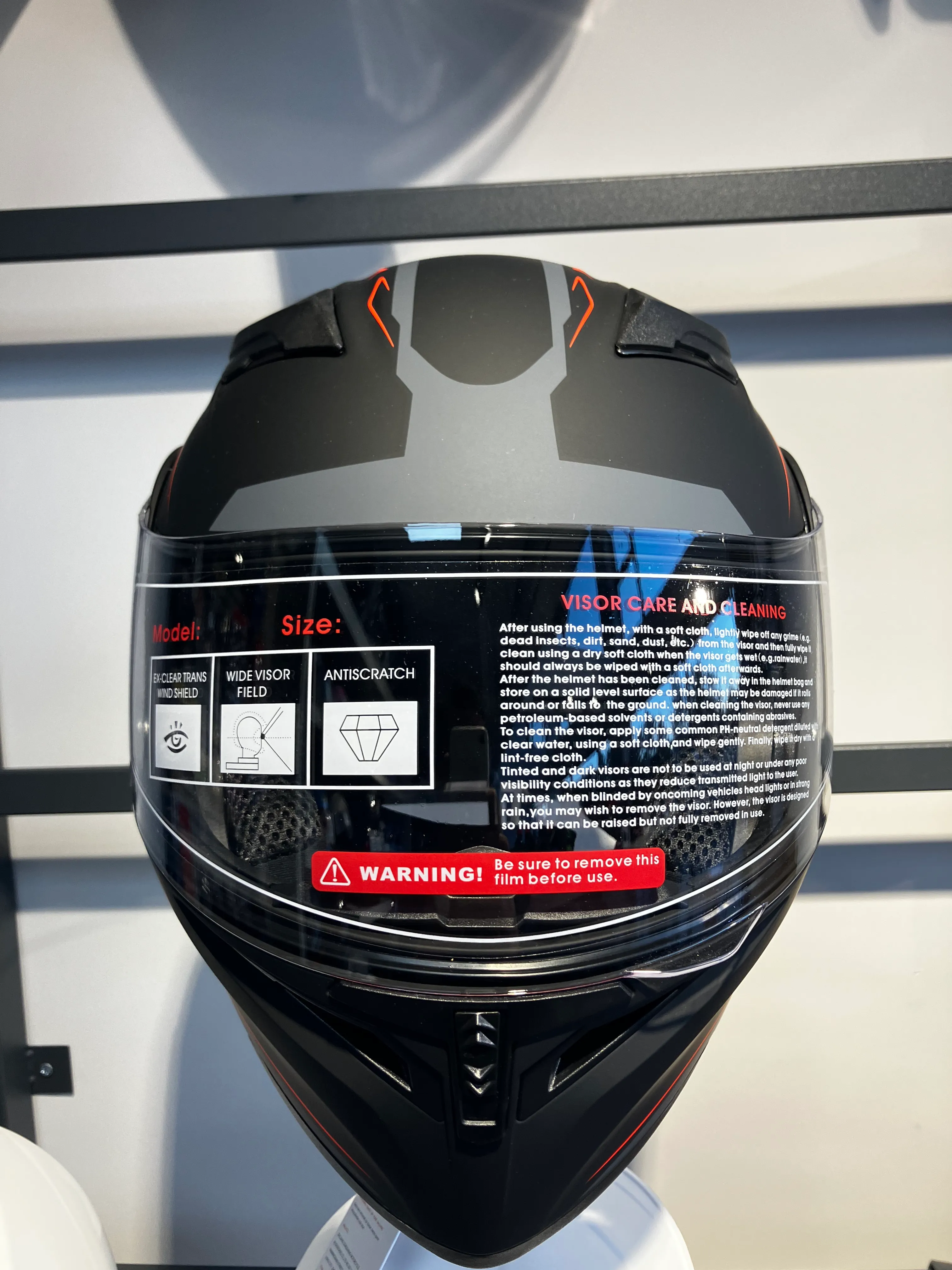 Motosiklet Kaskı - F1 Jiekai Jk-902 - Çeneden Açılır - Güneş Vizörlü  - Çene pedli 