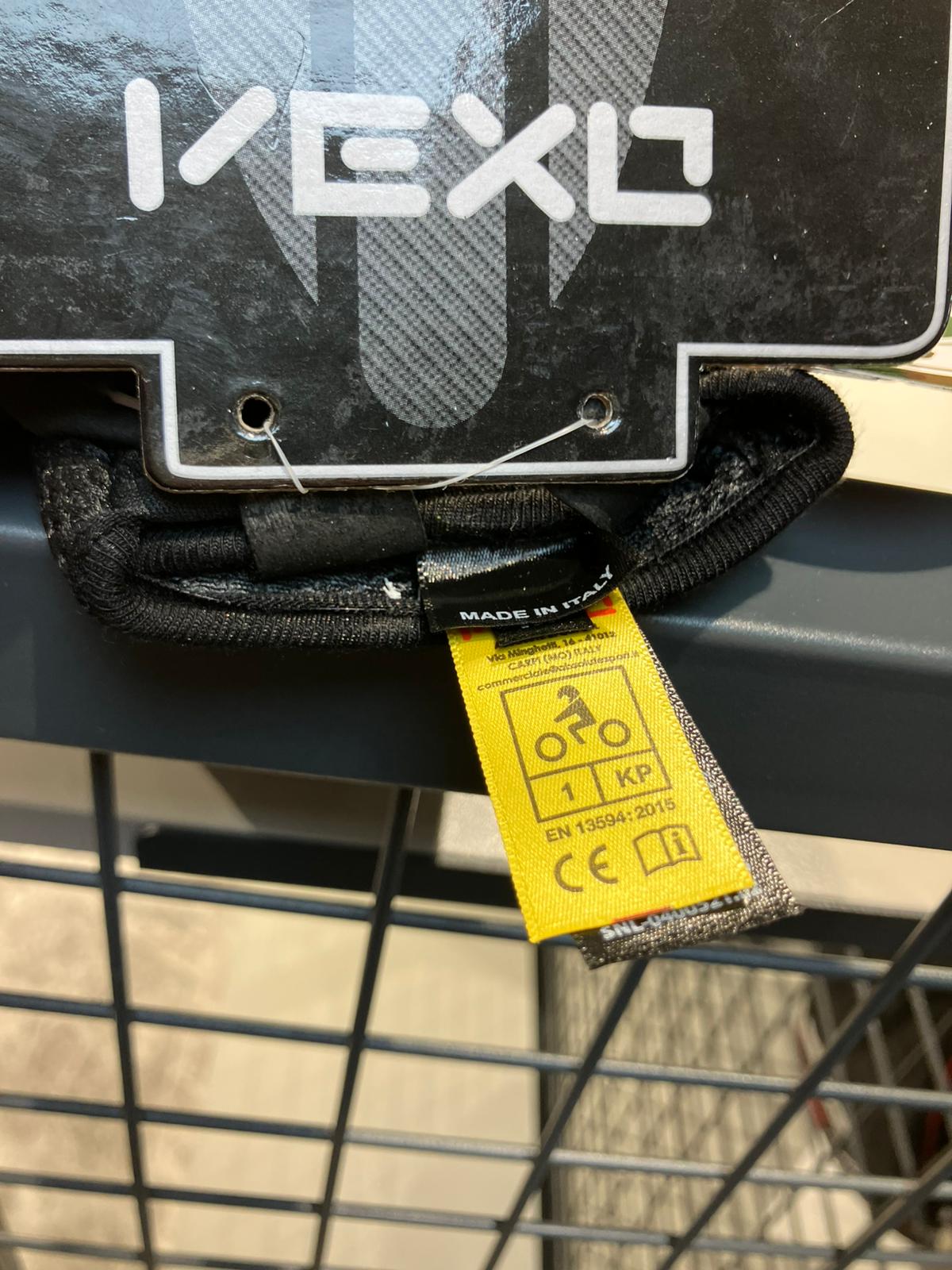 Vexo Motosiklet Eldiveni Deri İç Dış Korumalı ( EN Belgeli "Yeni Kanuna Uygun" )