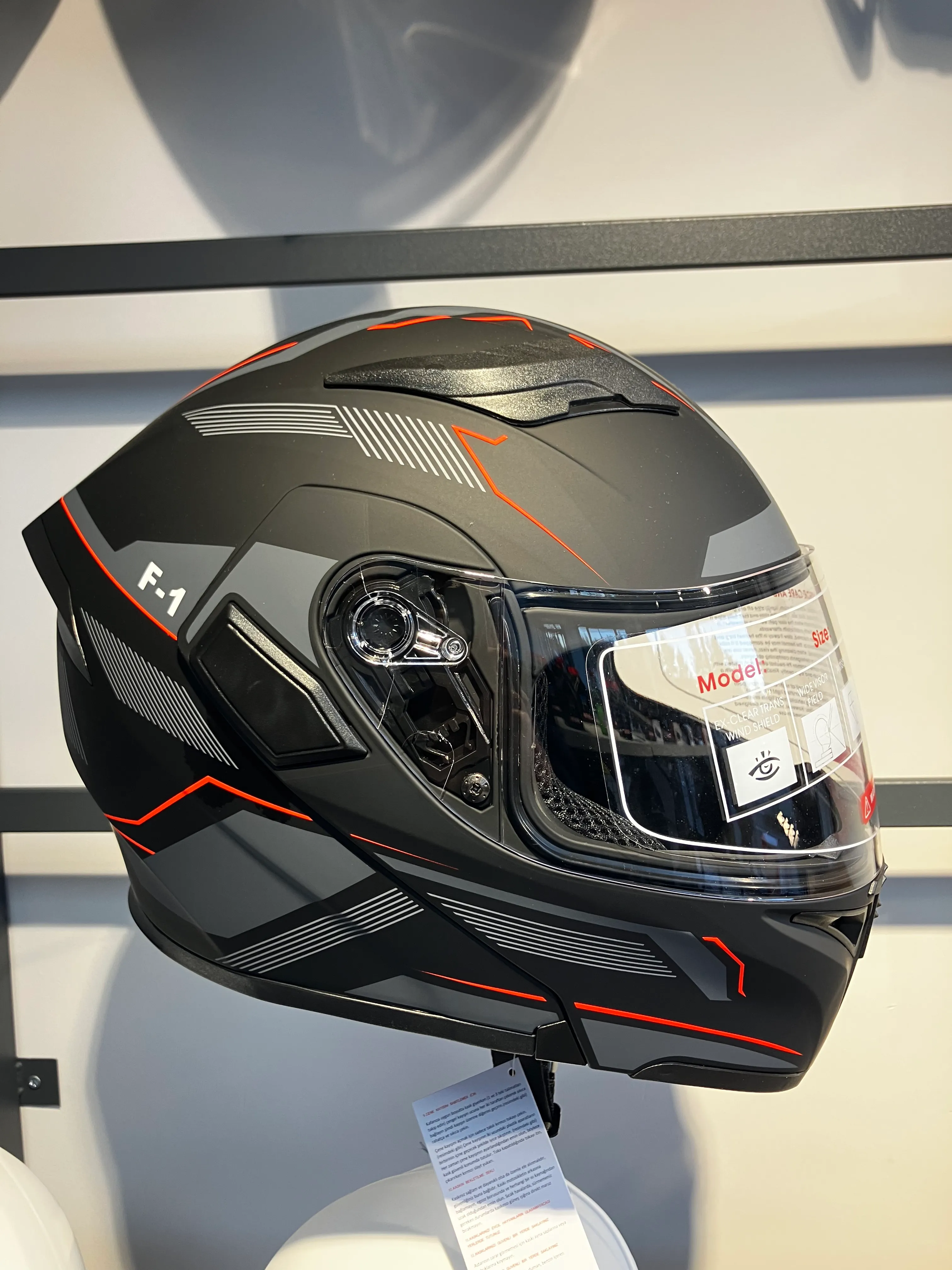 Motosiklet Kaskı - F1 Jiekai Jk-902 - Çeneden Açılır - Güneş Vizörlü  - Çene pedli 