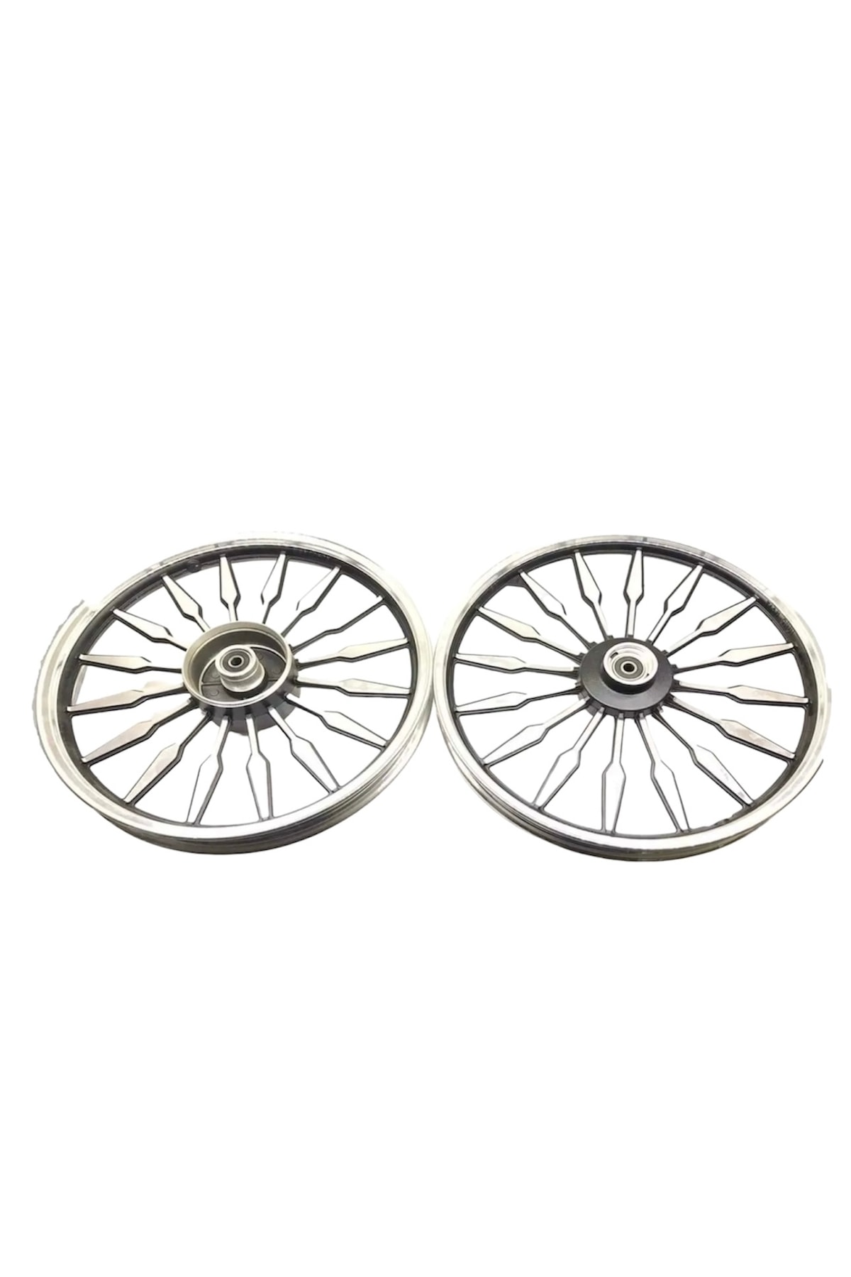 Cg 17 Ön Diskli 18 Arka Kampanalı Mızrak Jant Takımı