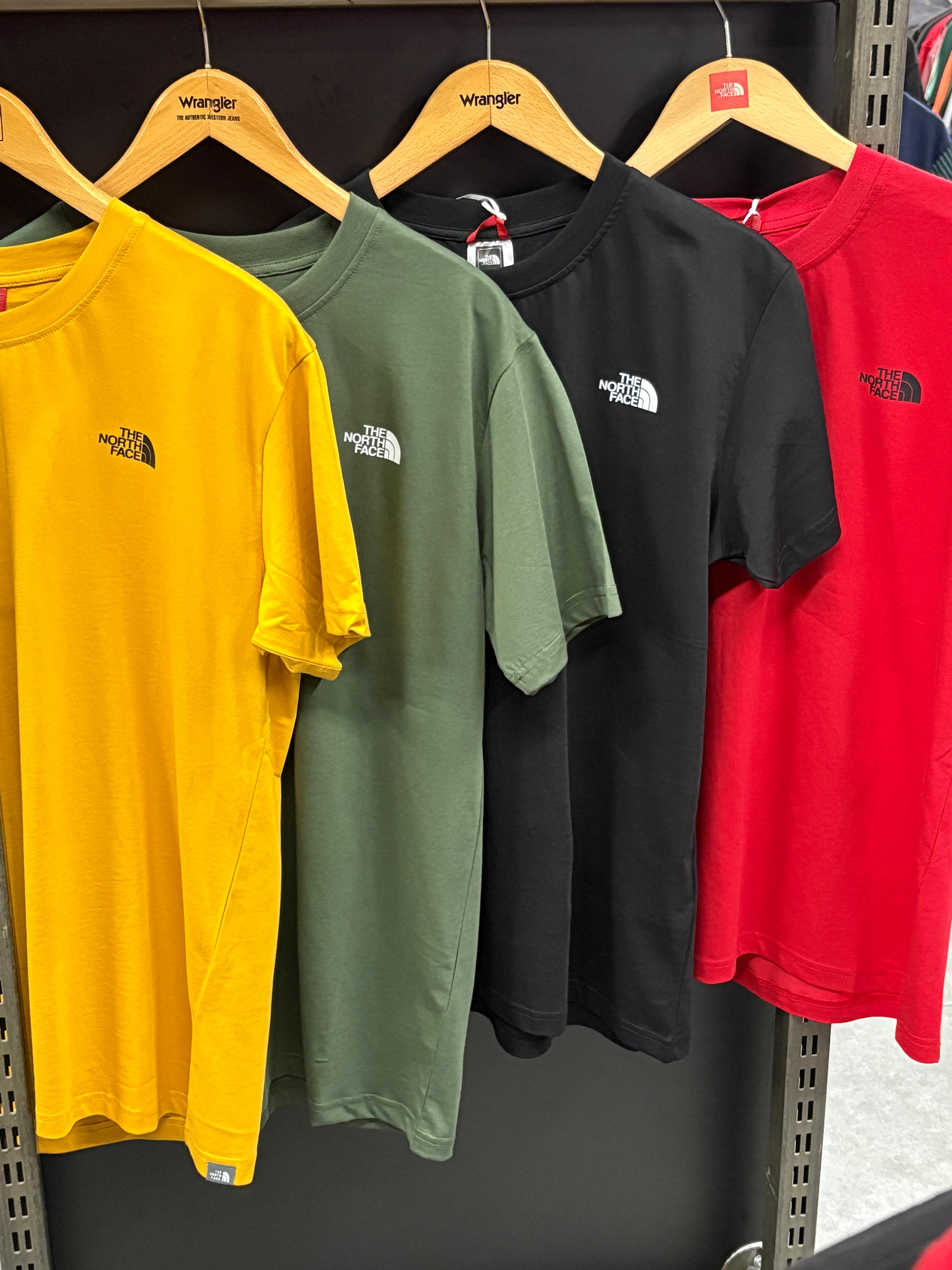 The North Face 9022 Erkek Tişört