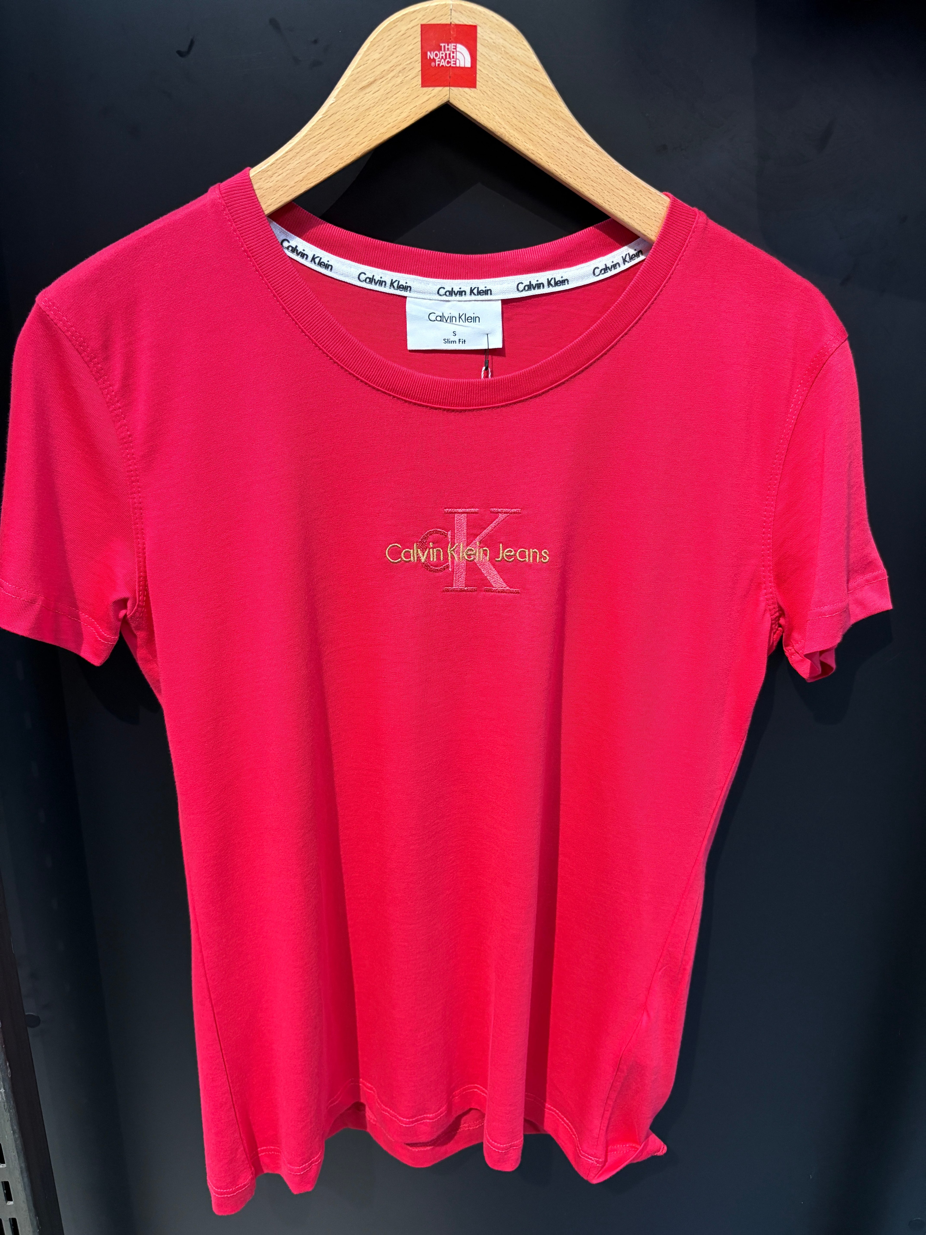 Ck Kadın Slim Monogram Tişört Code:Qbes29