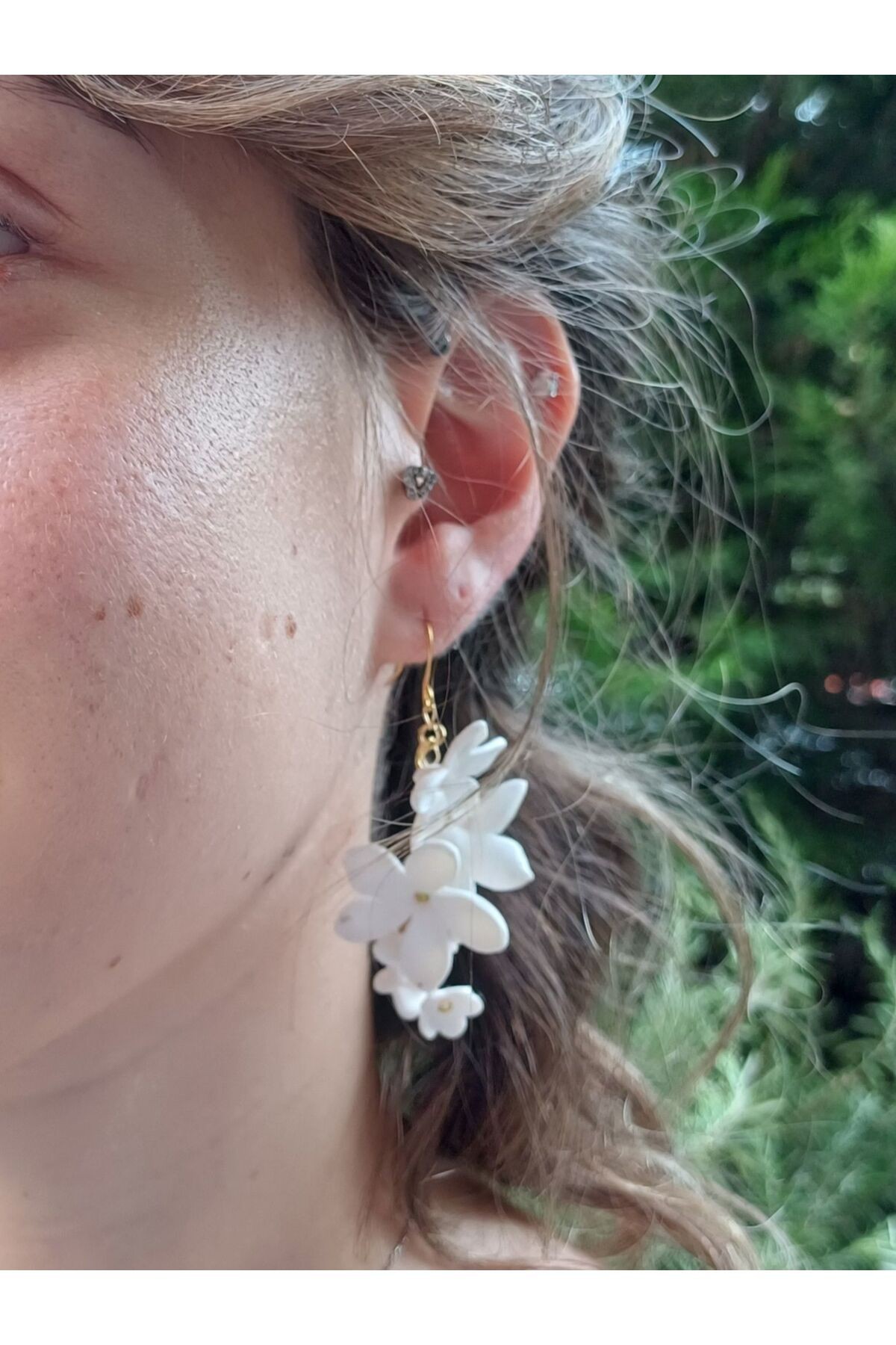 Çiçekli Sallanır Küpeler, Altın Kaplama, Sallantılı Küpeler, Çiçekli Kil Küpeler, Küpe Modelleri