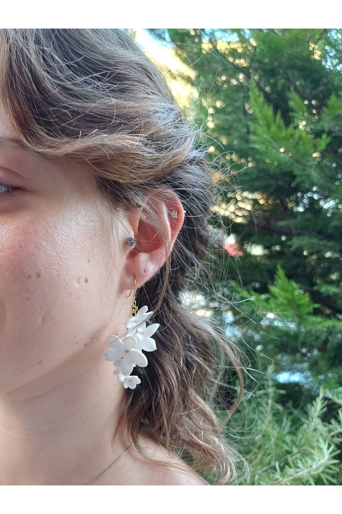 Çiçekli Sallanır Küpeler, Altın Kaplama, Sallantılı Küpeler, Çiçekli Kil Küpeler, Küpe Modelleri