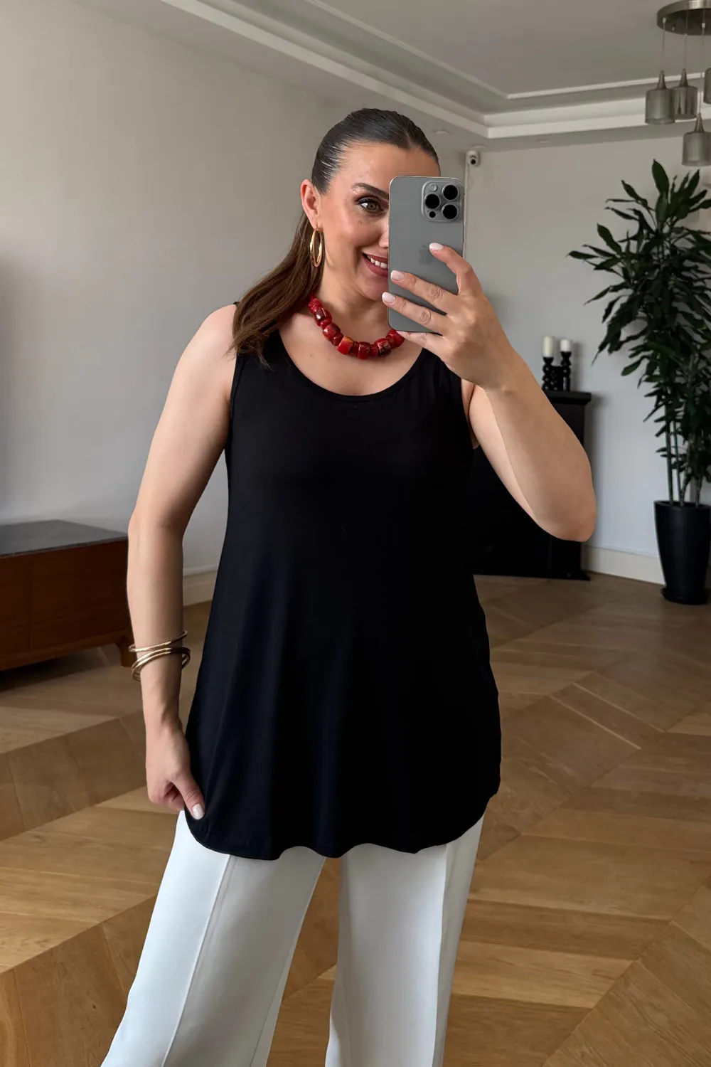 U Yaka Basic Kadın Atlet