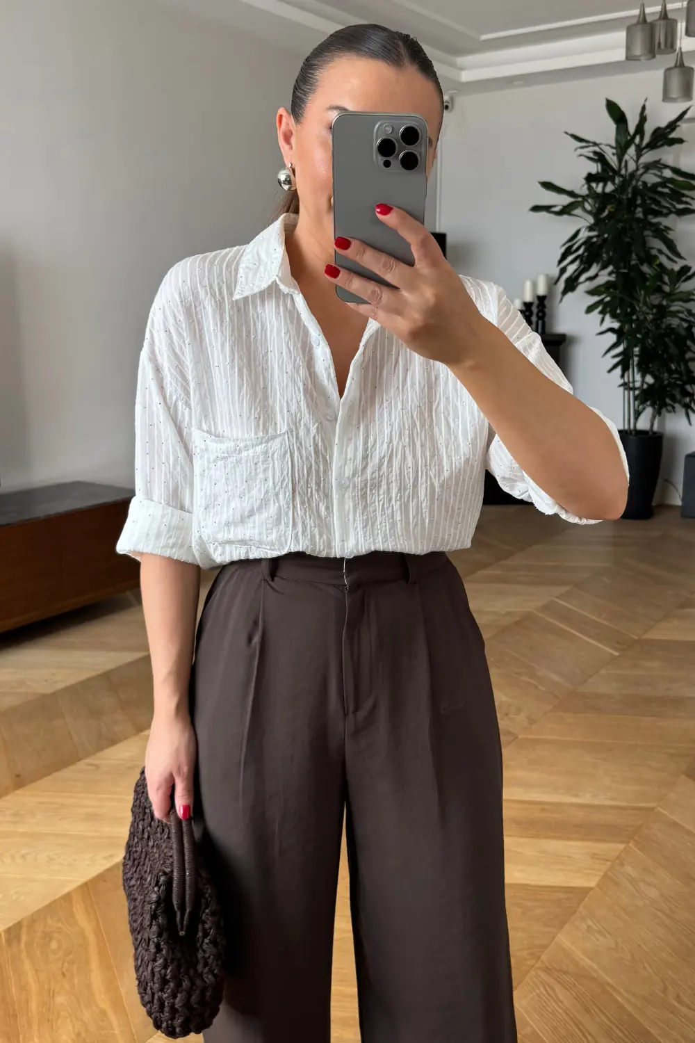 Taş Detaylı Uzun Kollu Kadın Gömlek