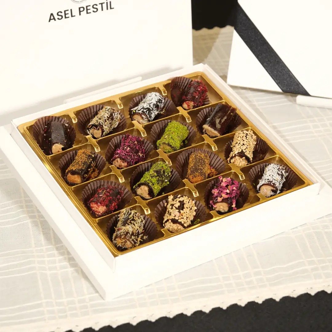 Asel 16 Gözlü Tek Yataklı 220 Gr Hediyelik Kutu