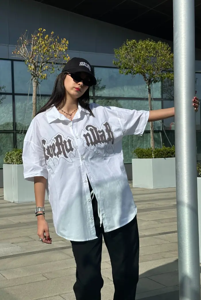 Fuerundar Nakışlı Peluş Detay Premium Oversize Gömlek