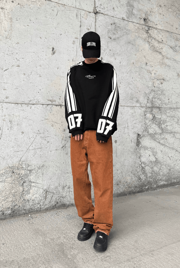 07 Kollar Şerit Detaylı Oversize Sweatshirt