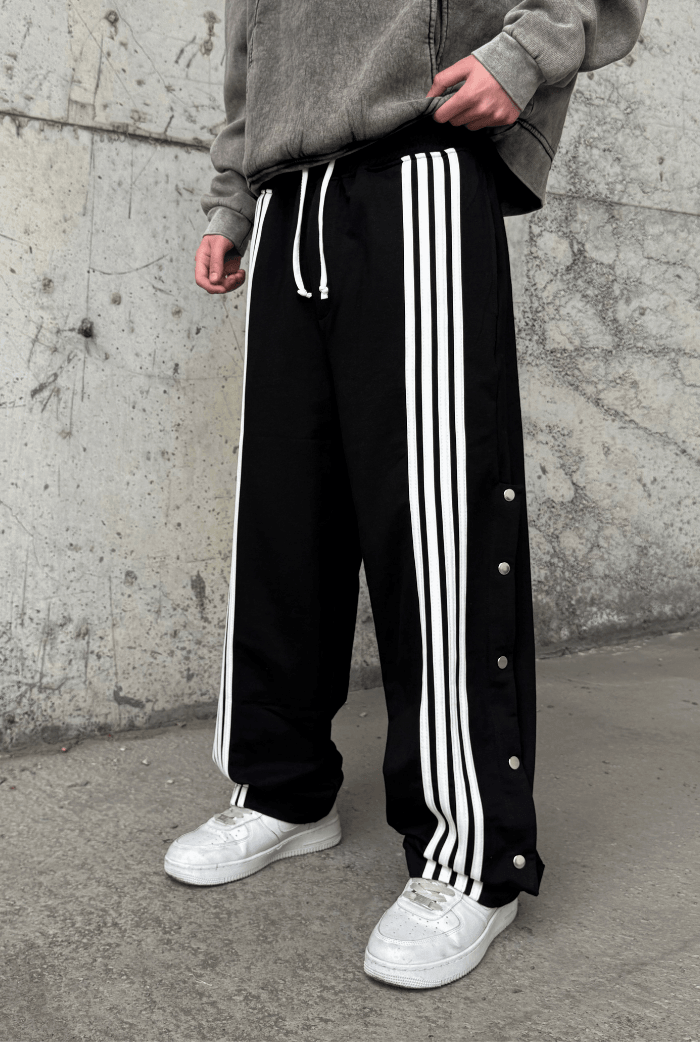 Çizgili Düğme Detaylı Baggy Eşofman