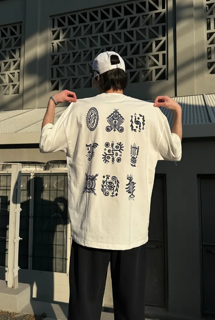 TRIBES Baskılı Oversize T-shirt