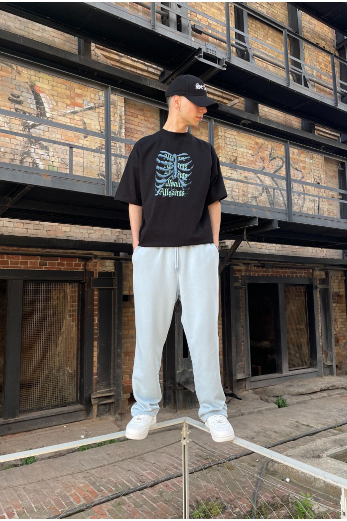 Allsaints Black Oversize T-shirt