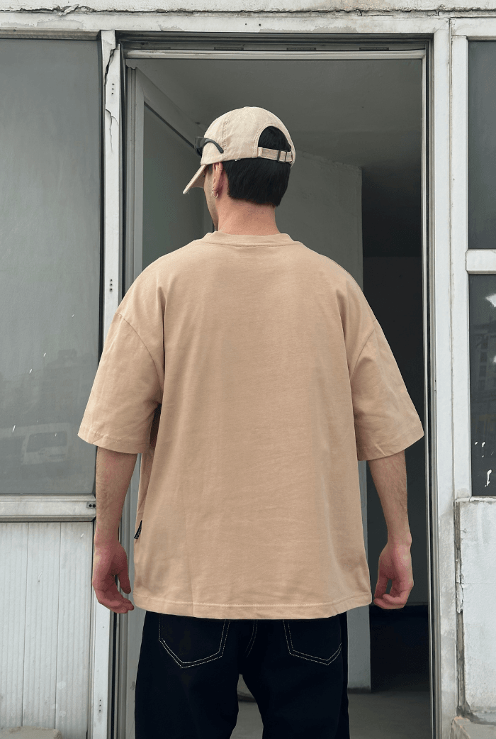 Minimal Nakışlı Oversize T-shirt