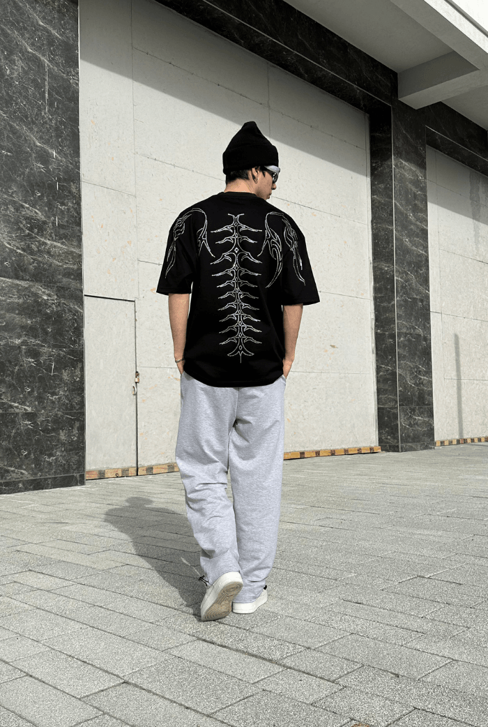 Skeleton Wing Taş Basklı Oversize T-shirt