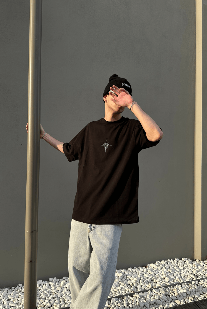 Taş Baskılı Siyah Oversize T-shirt