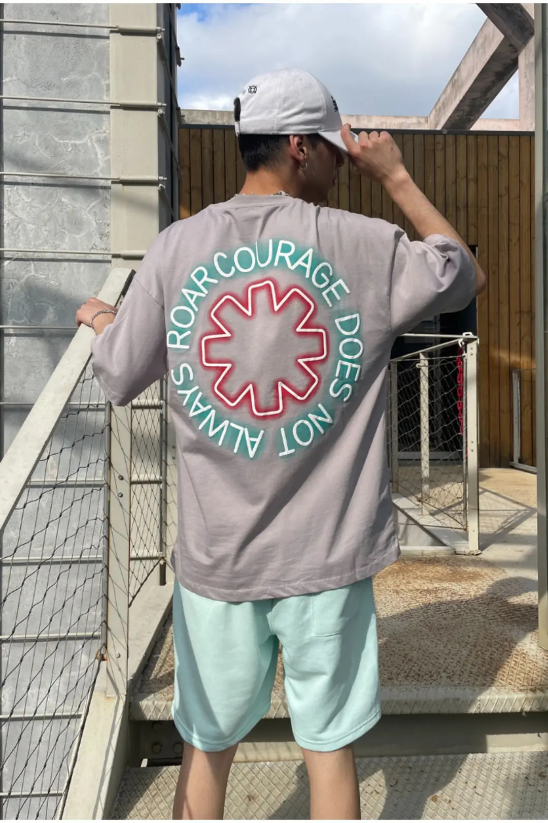 Taş Rengi Baskılı Oversize T-shirt
