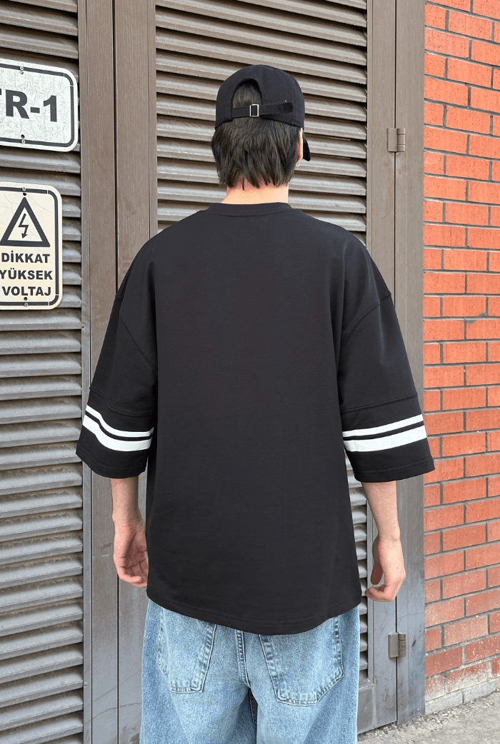 85 Baskılı V Yaka Oversize Premium Tişört