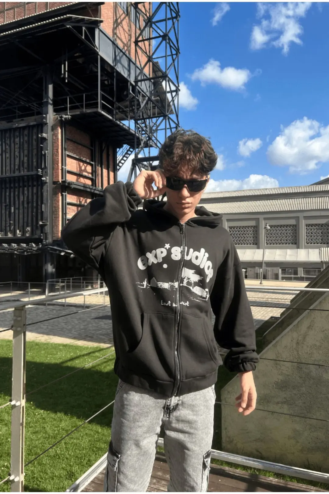 ExpStudios Printed Oversize Zip Hoodie