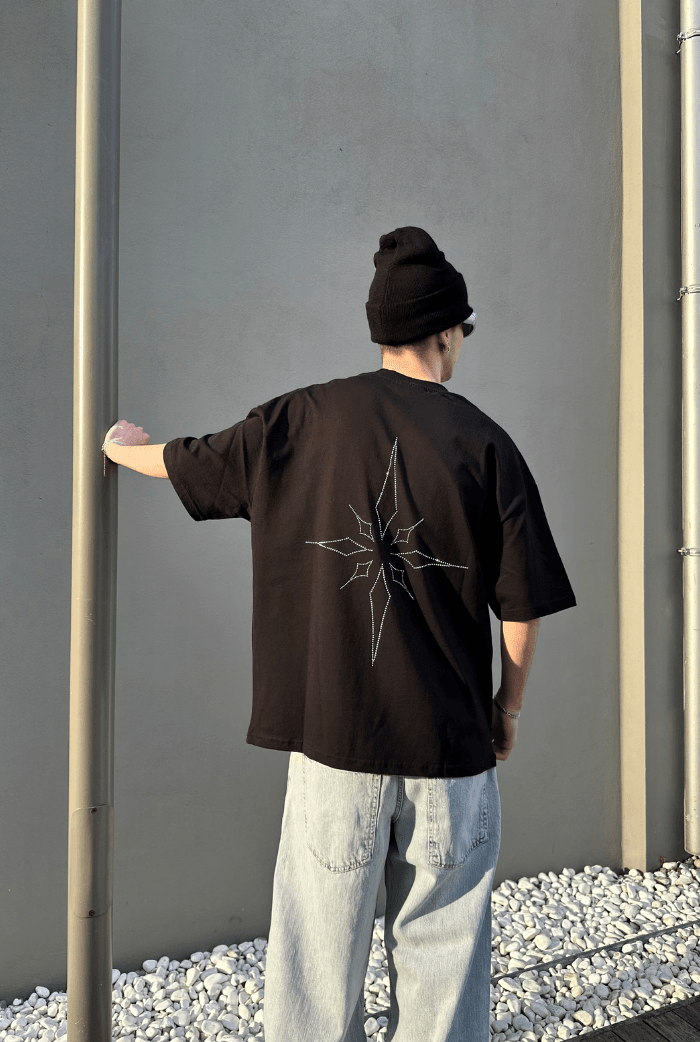 Taş Baskılı Siyah Oversize T-shirt