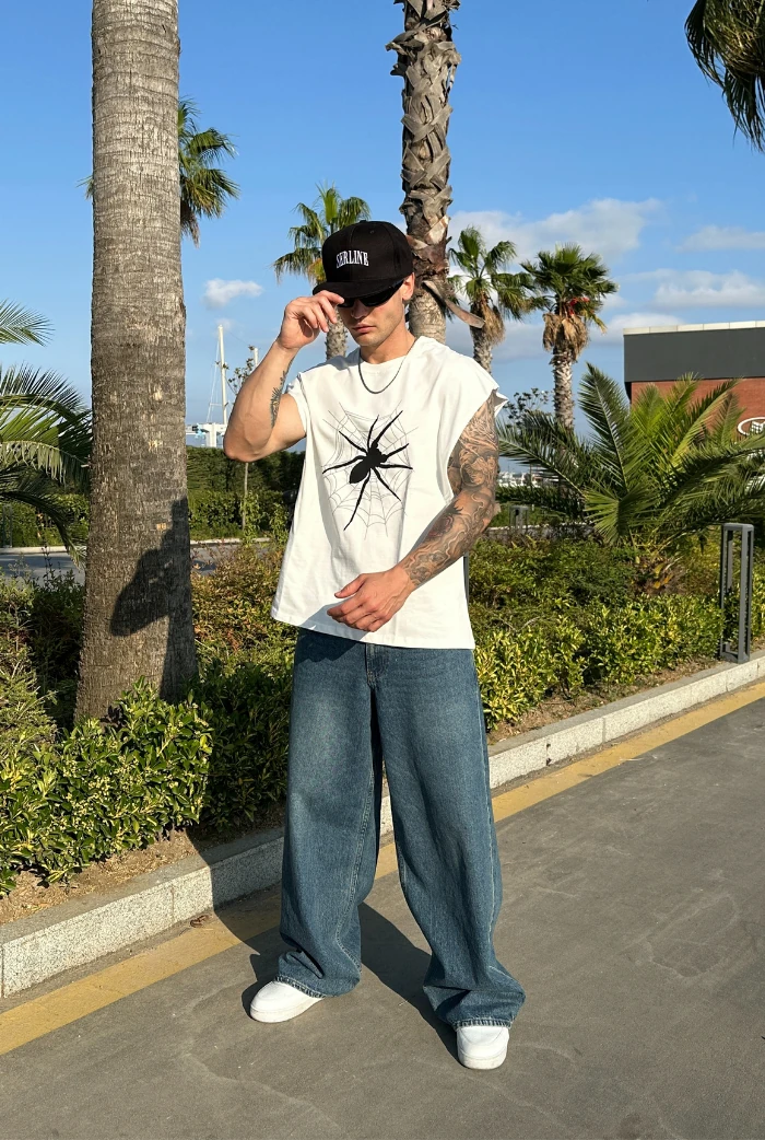 Spider Baskılı Oversize Kolsuz Tişört