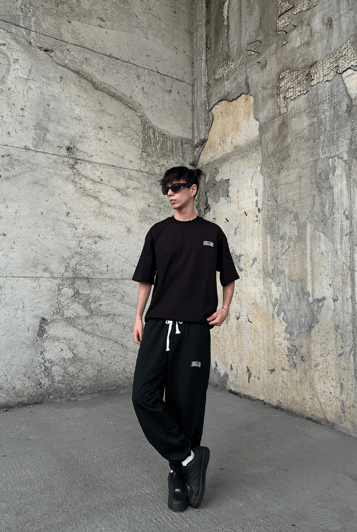 Yazlık - Serline Nakış Paça Lastikli Eşofman