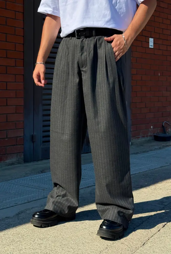 Premium Pileli Çizgili Model Kumaş Pantolon