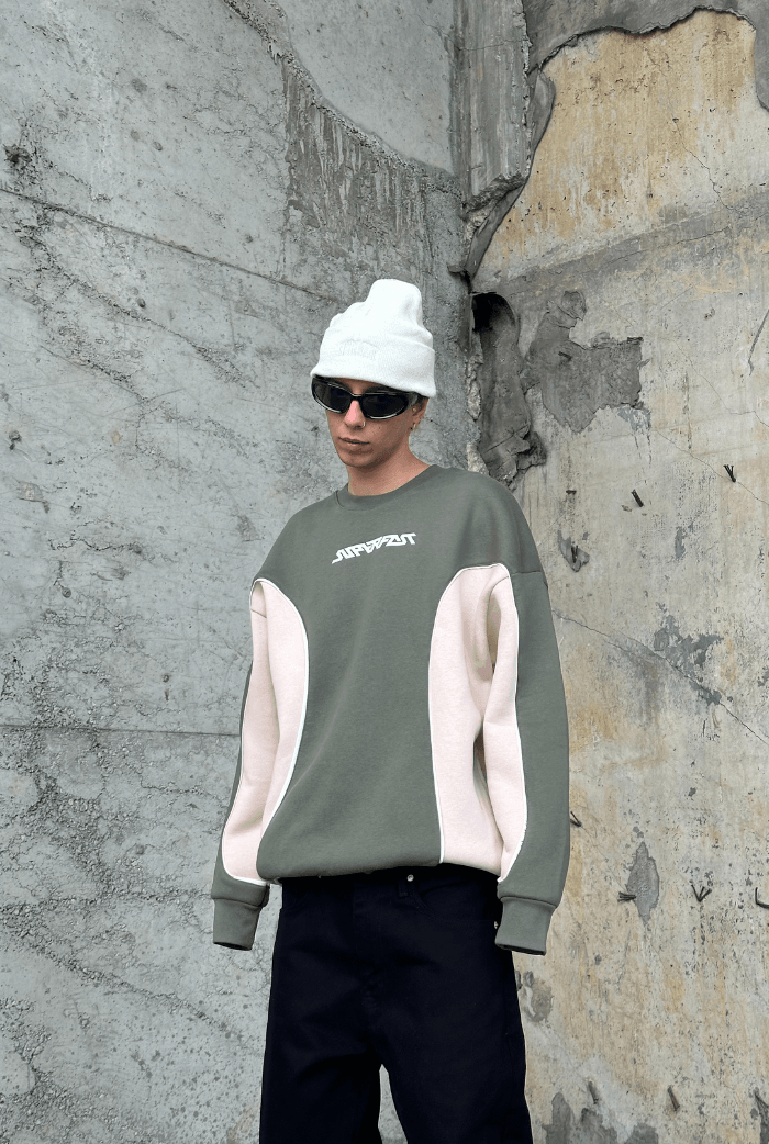 Haki-Bej Yamalı Oversize Sweatshirt