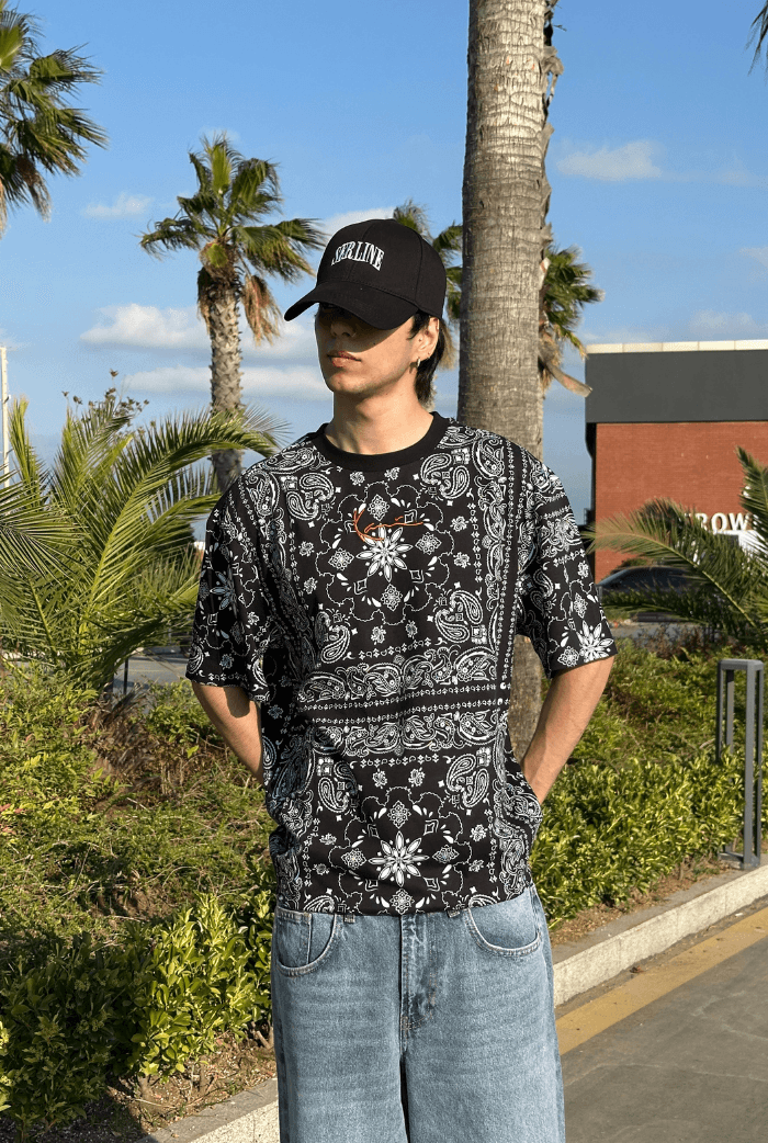 Bandana Baskılı Oversize T-shirt