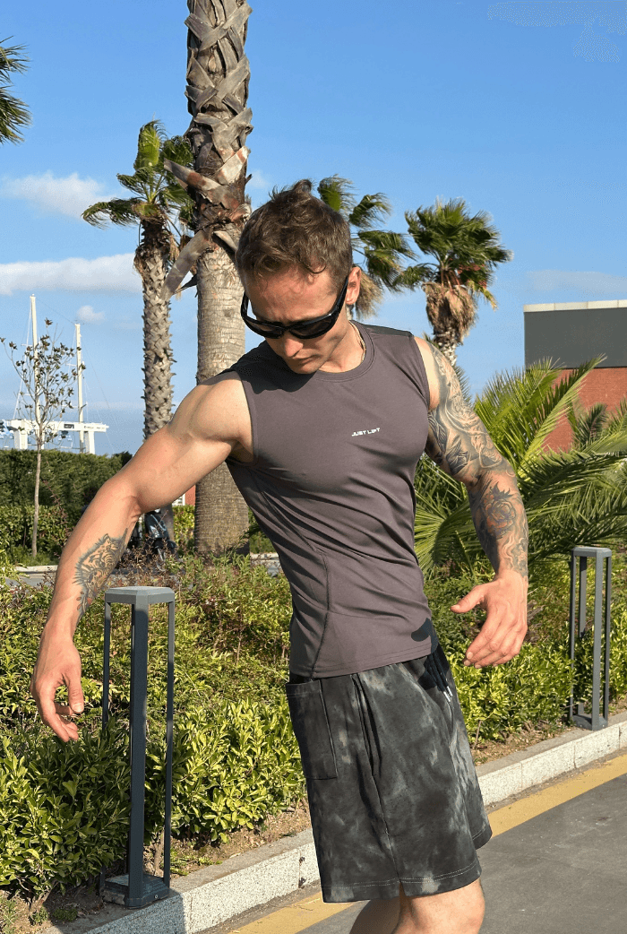 Just Lift Baskılı Sporcu Kolsuz Tişört - Gri
