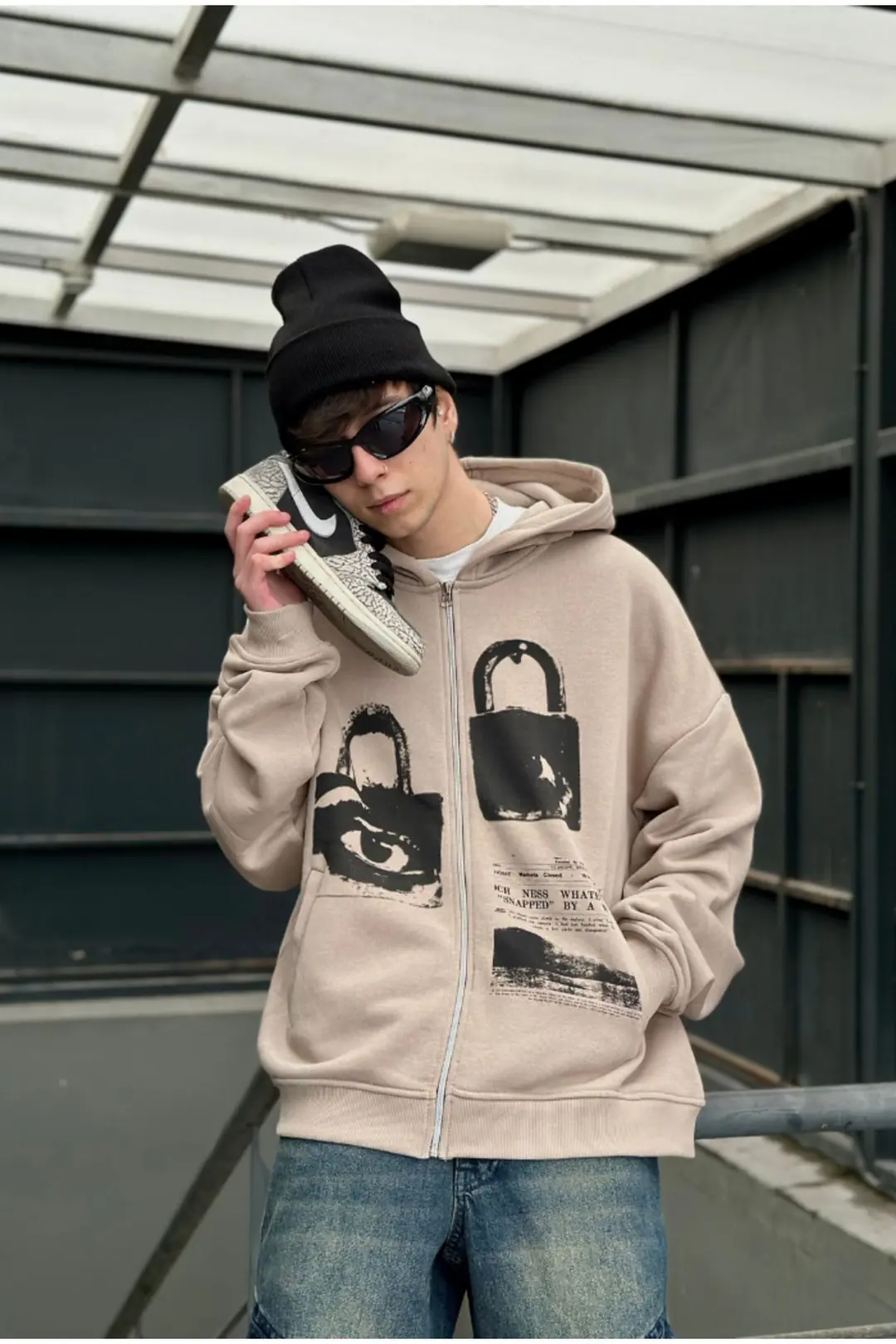 Lock Printed Bej Oversize Zip Hoodie