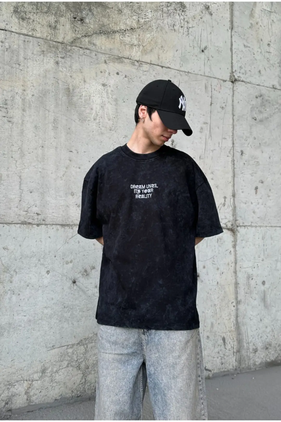 Acid Wash Minimal Nakış Baskılı Oversize T-shirt