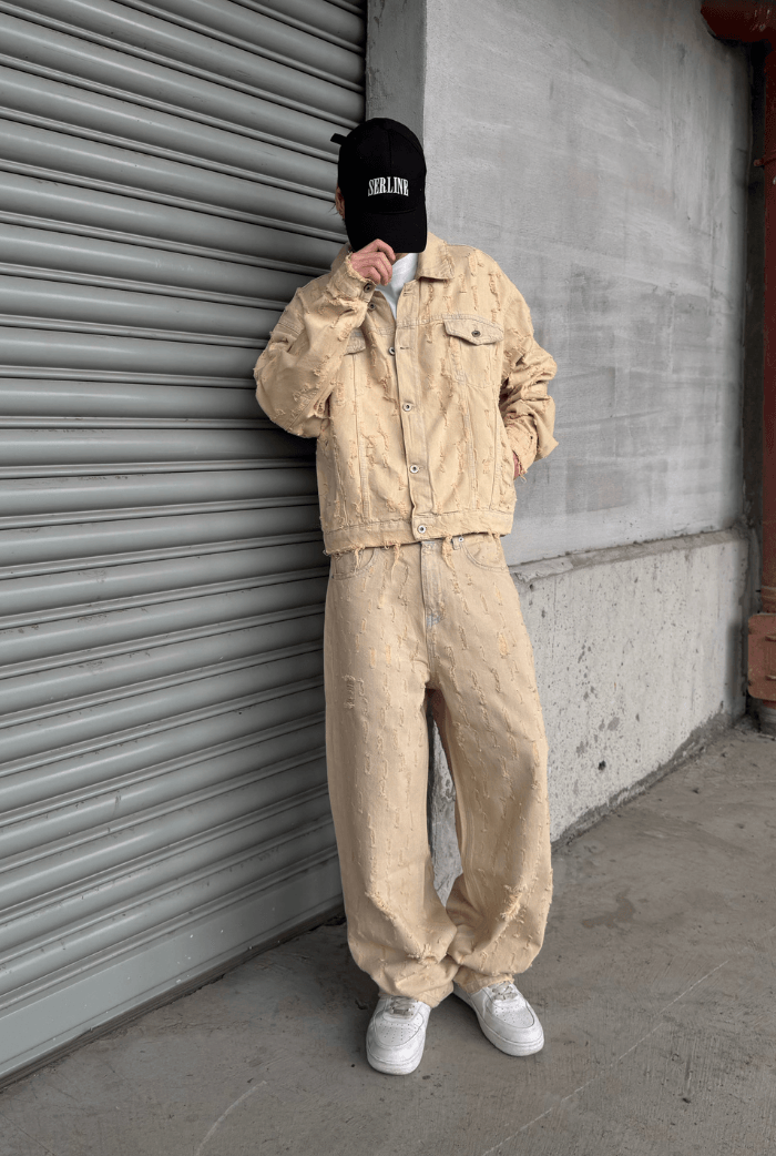 Yırtık Detaylı Oversize Ceket