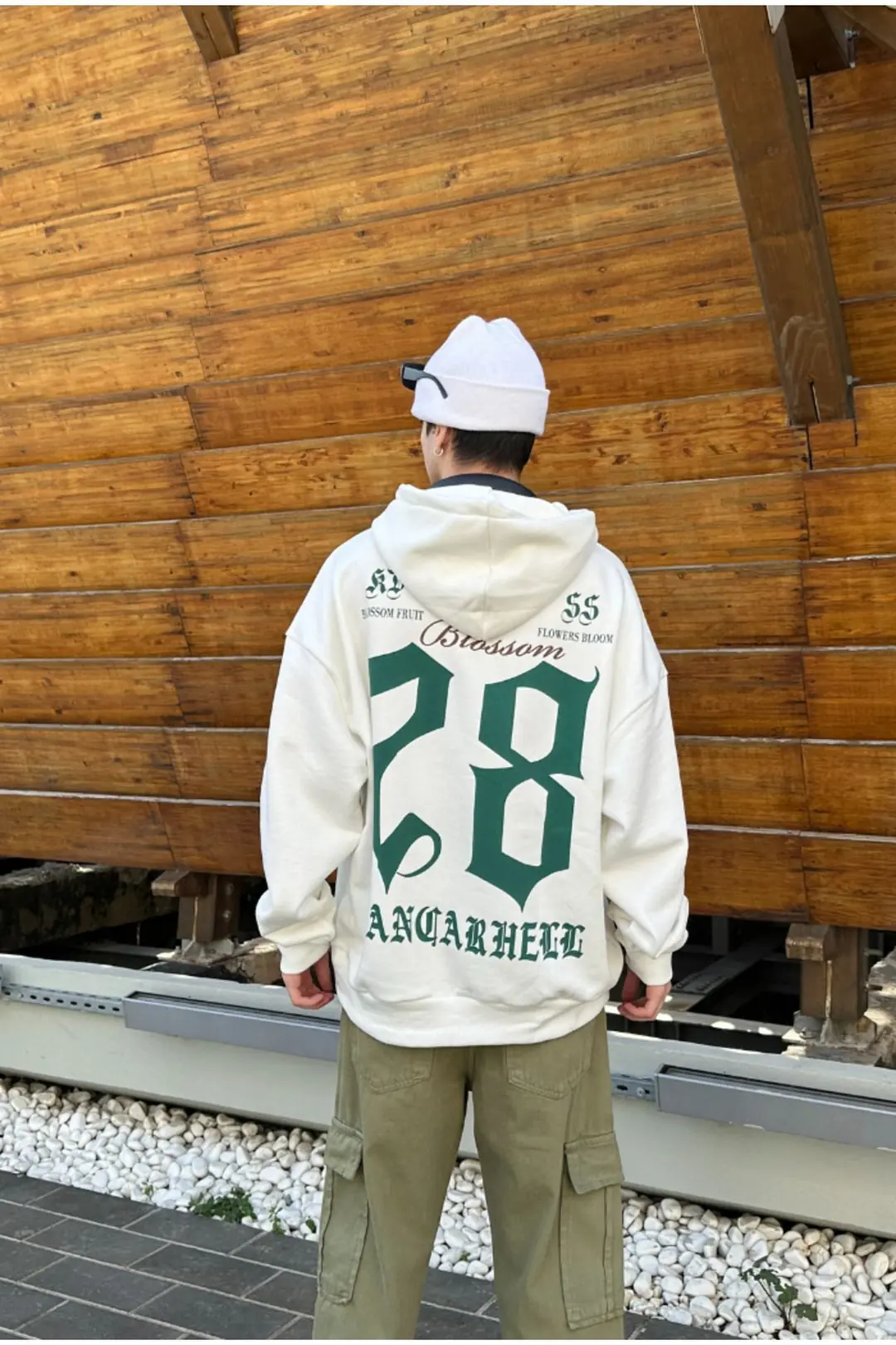 28 Basklı Kırık Beyaz Oversize Hoodie