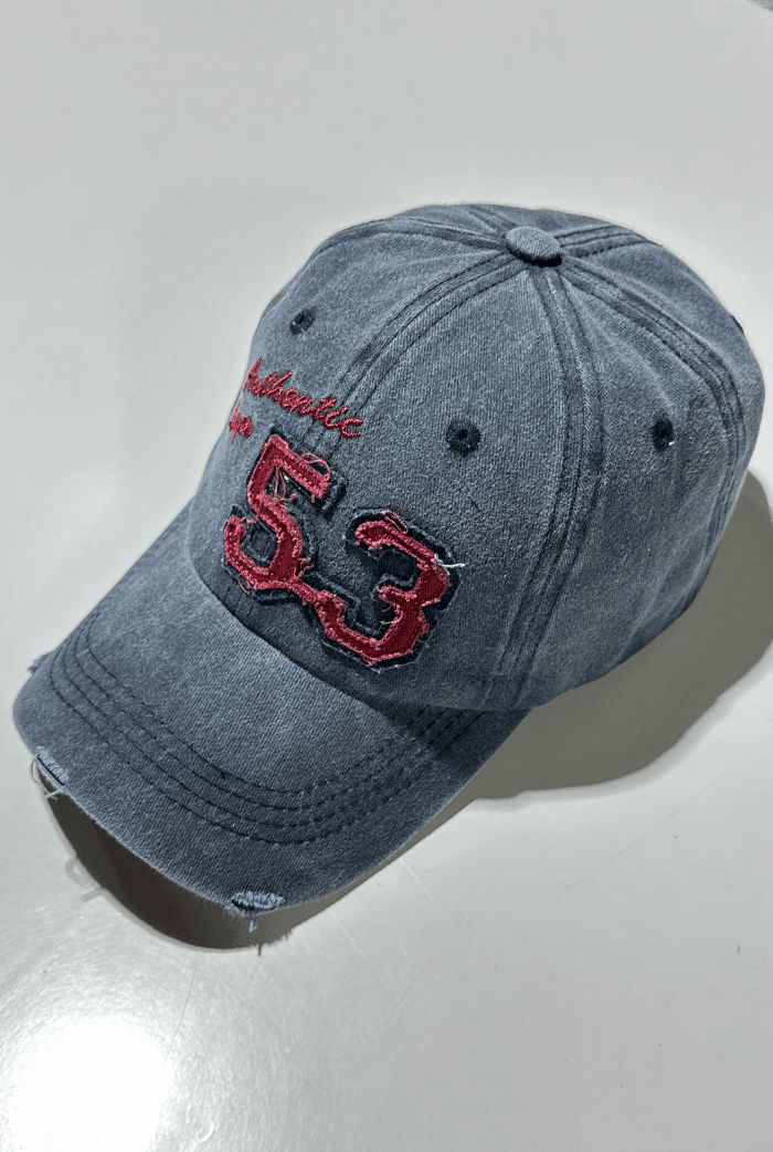 53 Nakışlı Acid Wash Şapka - Yıkamalı Mavi