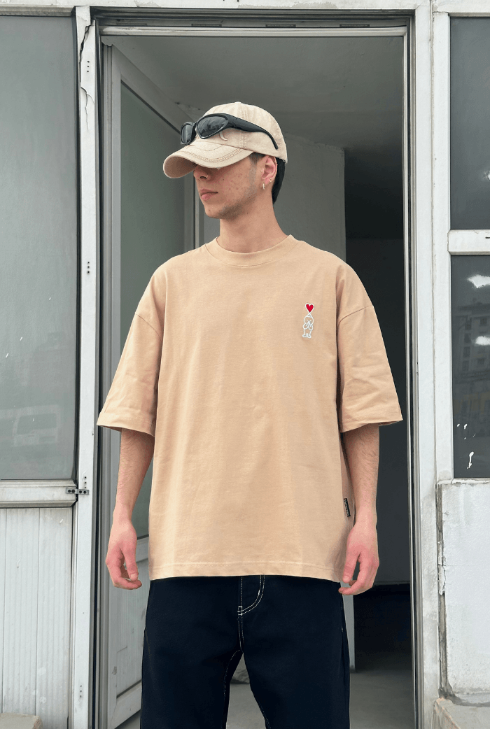 Minimal Nakışlı Oversize T-shirt