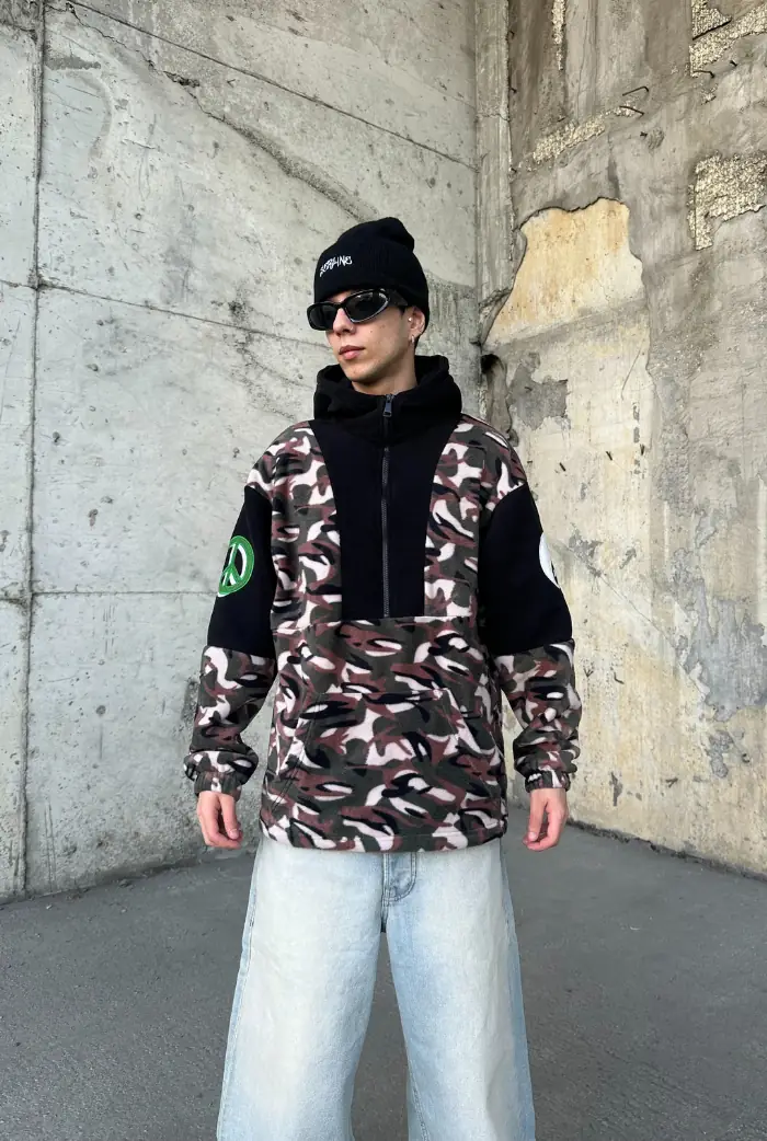 Oversize Nakışlı Polar Hoodie