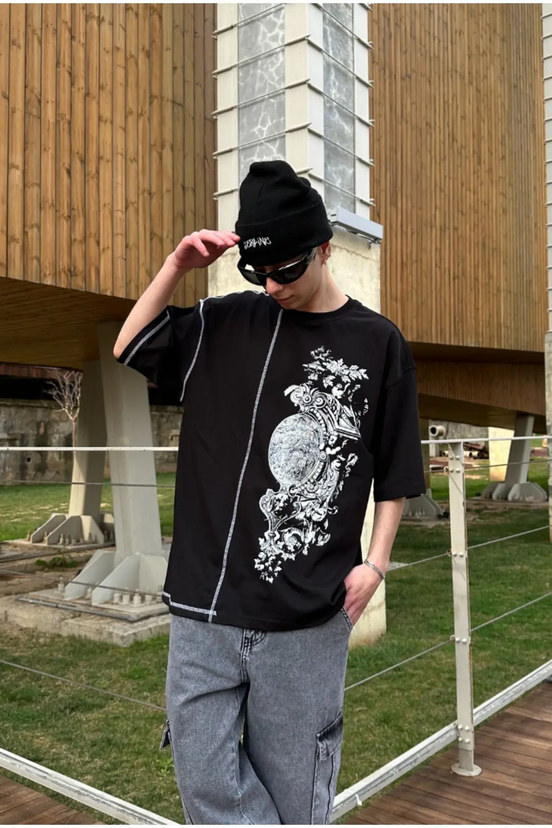 Sİyah Baskılı Oversize T-shirt