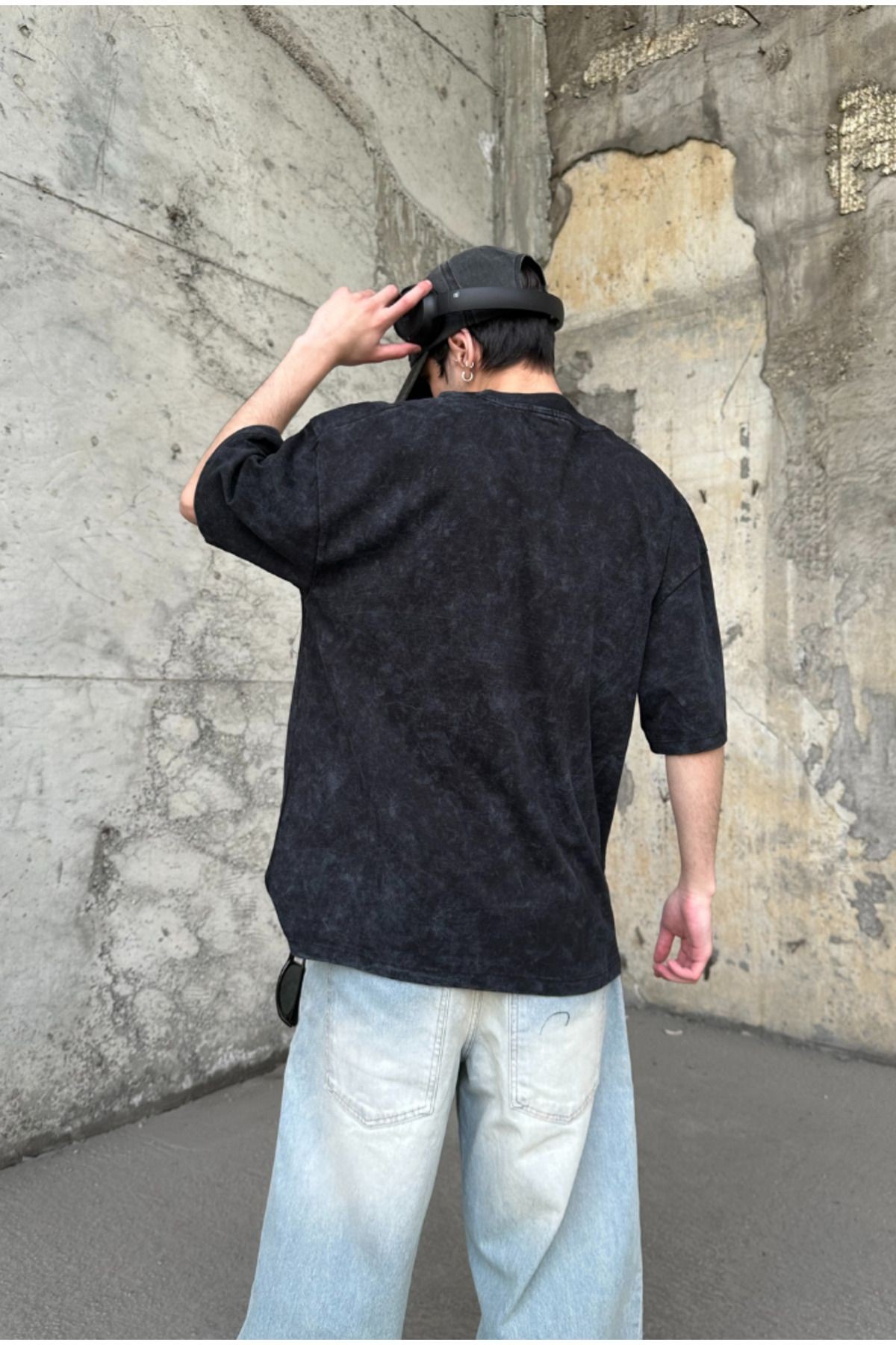 Acid Wash Minimal Nakış Baskılı Oversize T-shirt