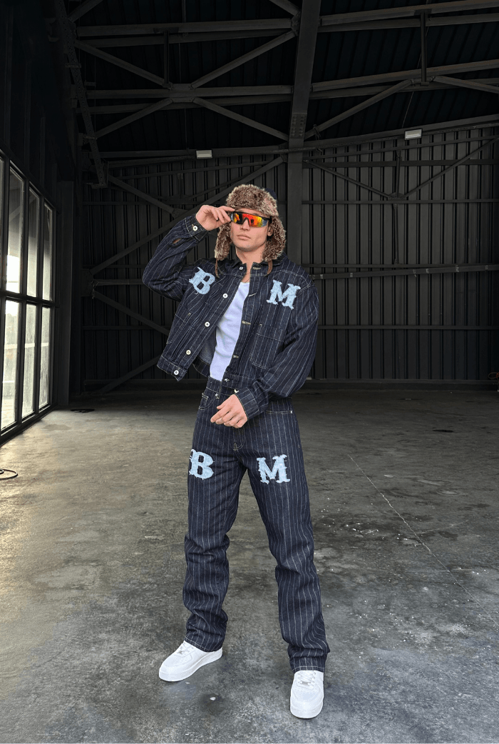 BM Nakışlı Çizgili Baggy Pantolon