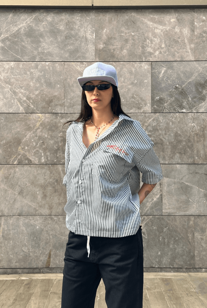 Premium Oversize Çizgili Nakışlı Gömlek