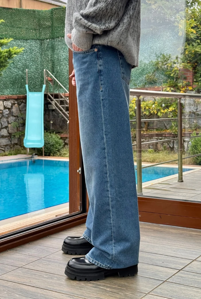 Yıkamalı Mavi Extra Baggy Pantolon
