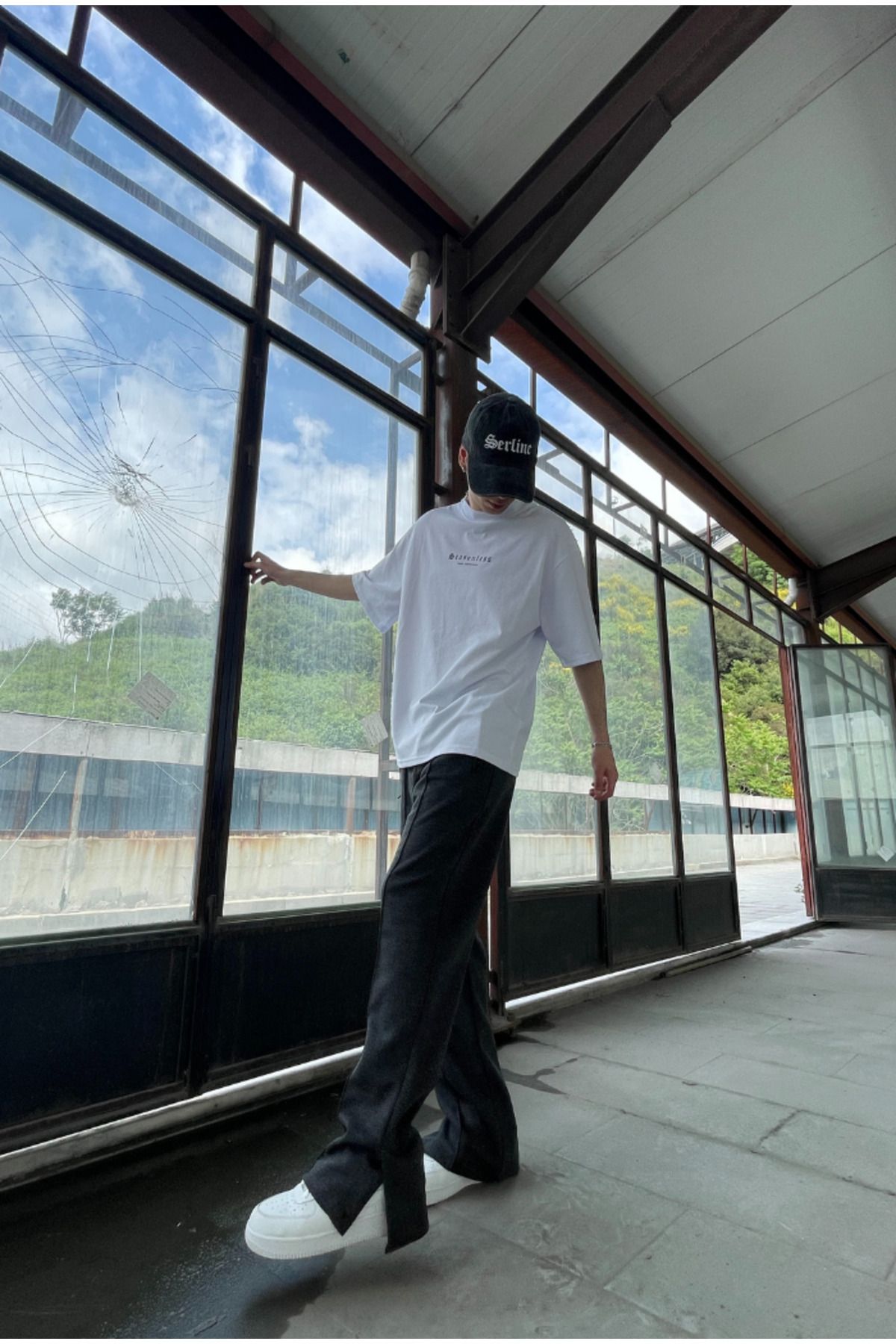 Antrasit Paça Detaylı Baggy Eşofman