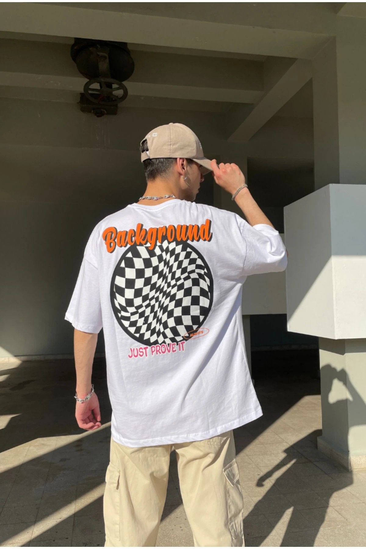 Background Oversize T-shirt