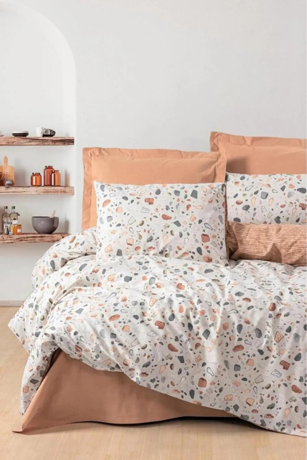 Minimal Çift Kişilik Nevresim Takımı Lastikli Oniks Karemel