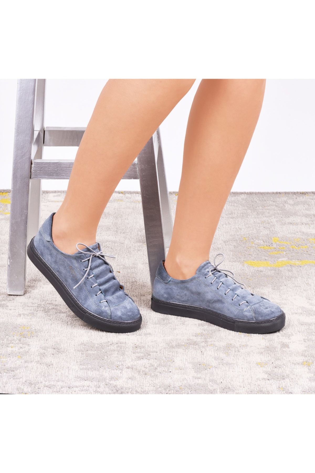 Hakiki Deri Gri Kadın Sneaker