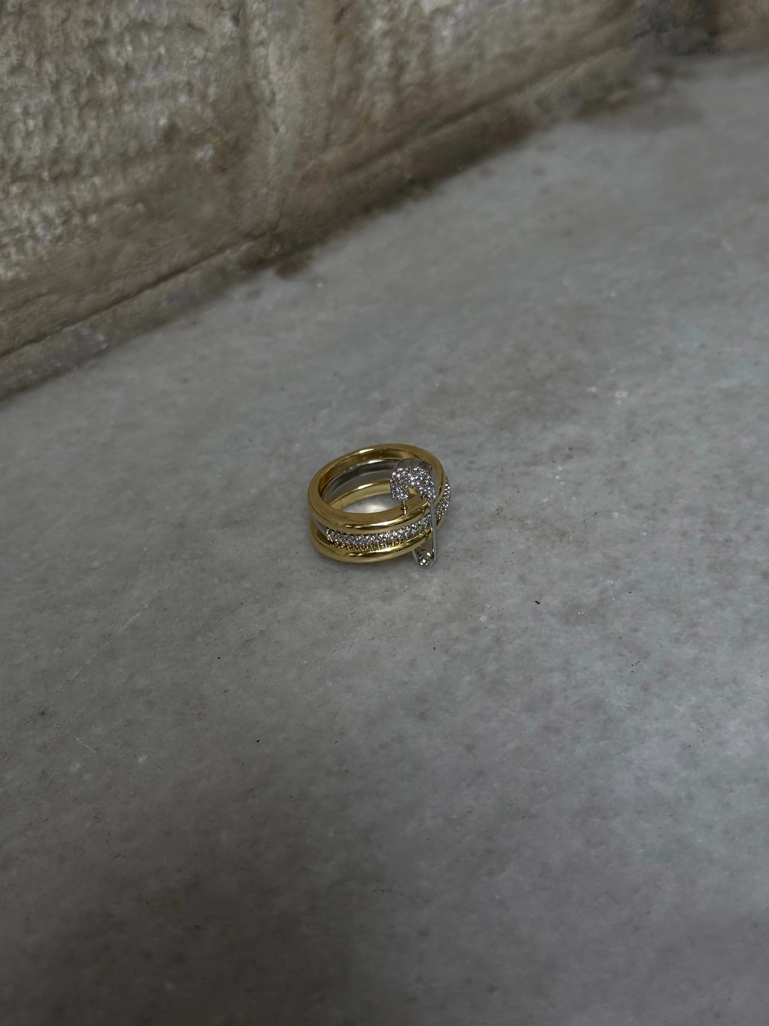 Zirkon Taşlı Needle Yüzük | Standart 