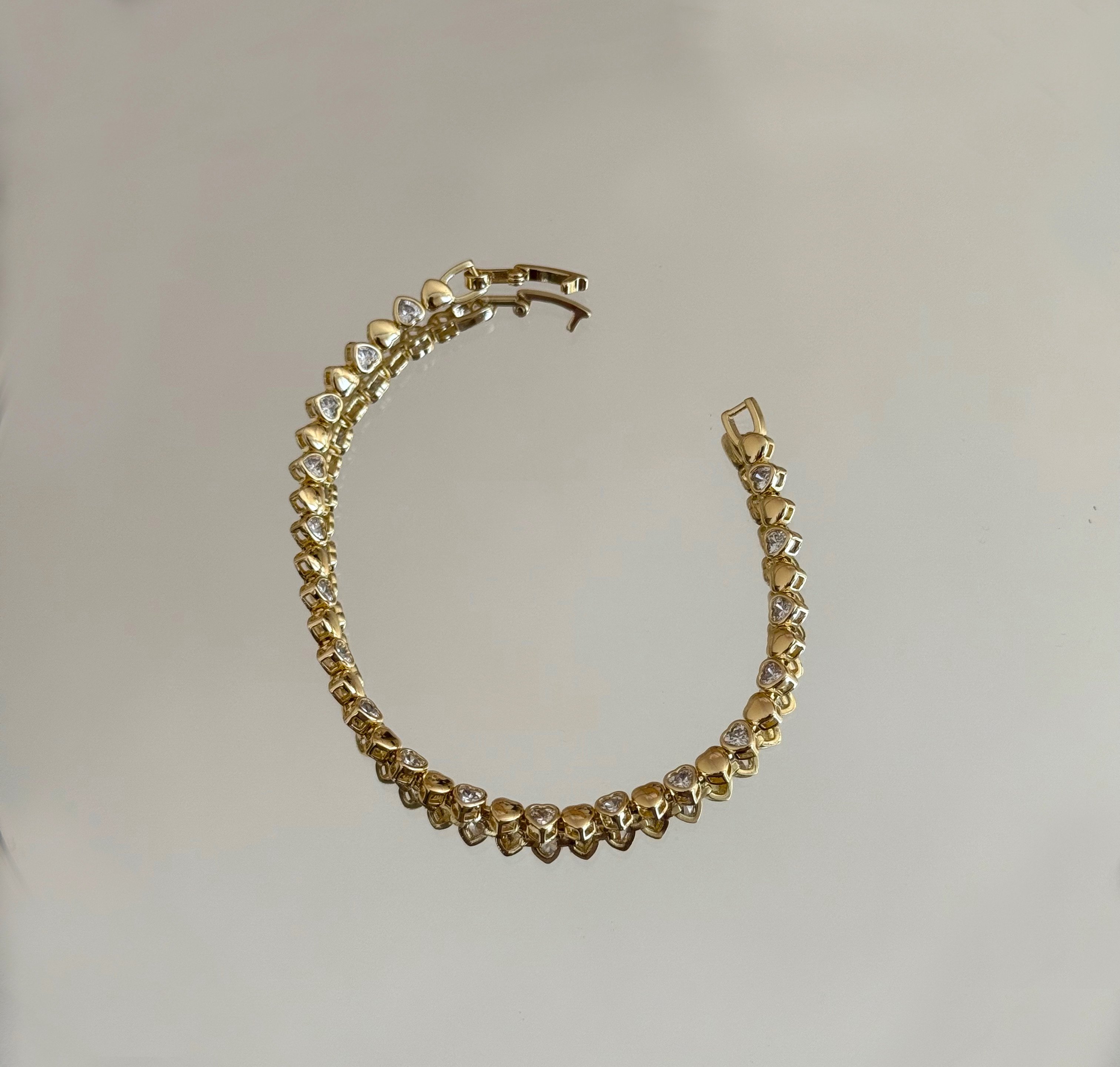 Minimal Kalp Bileklik | 14k Vip Kaplama
