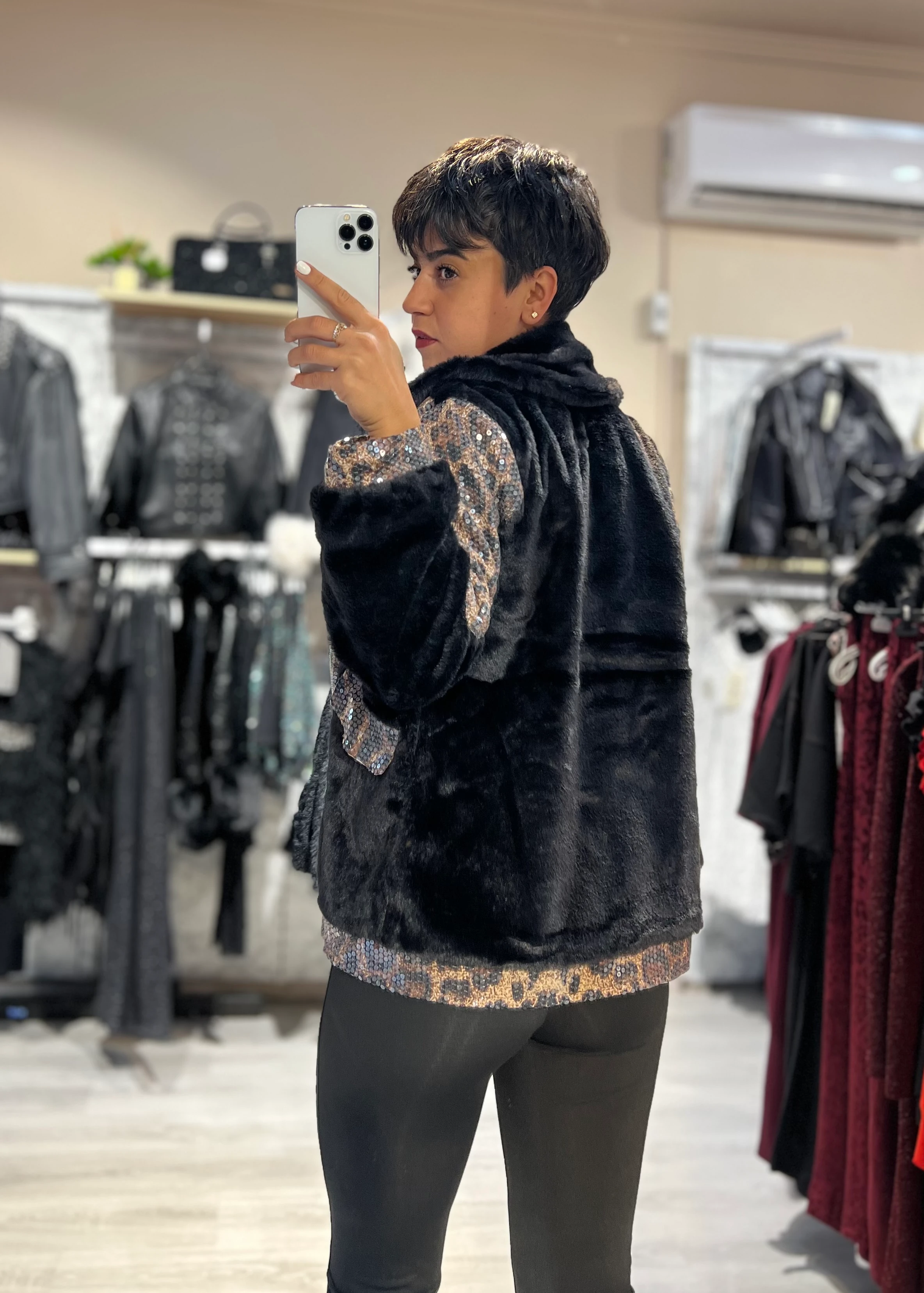 PulPayet Leopar Desenli Peluş Mont 