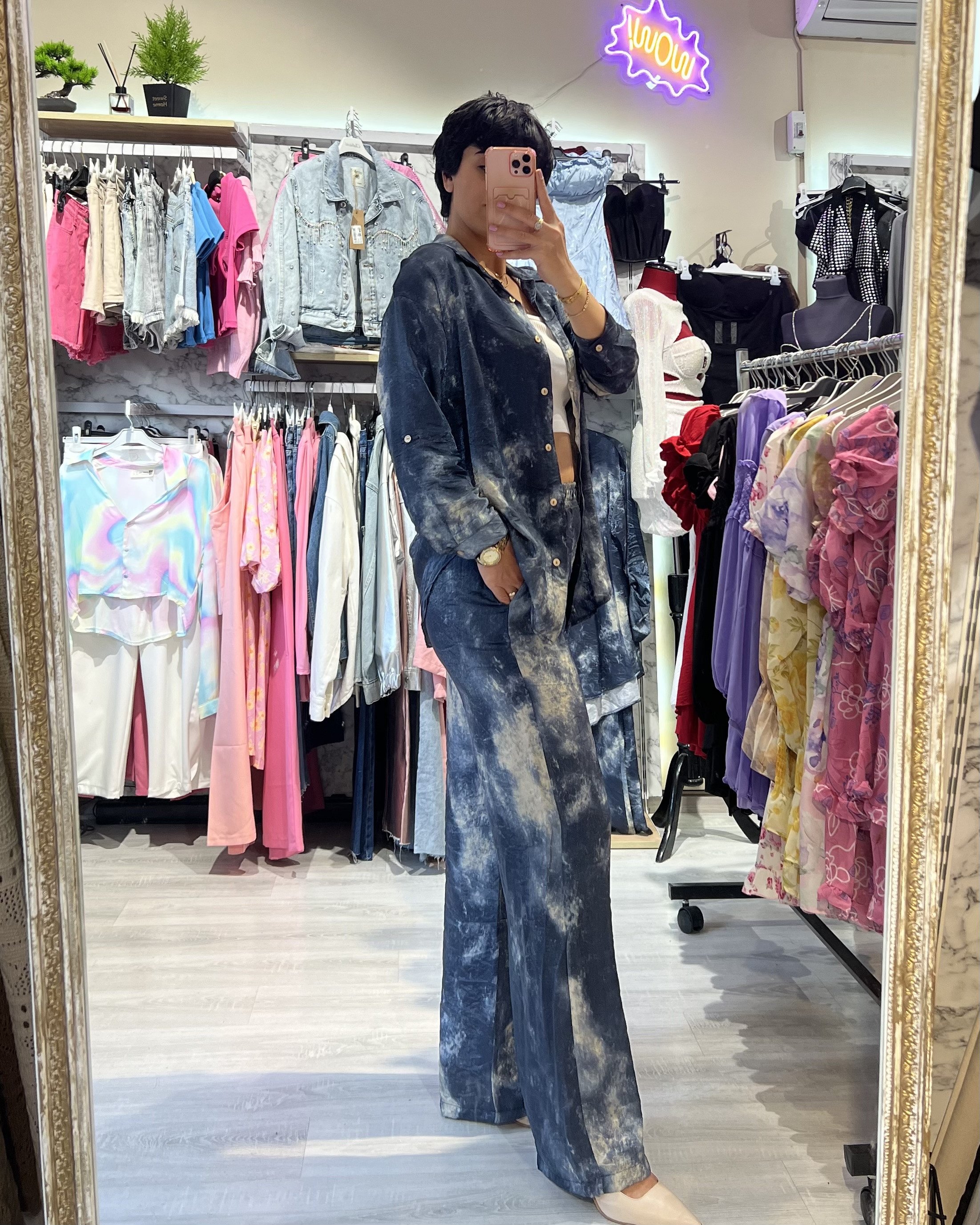 Mavi Saten Batik Desen Gömlek & Pantolon Takım